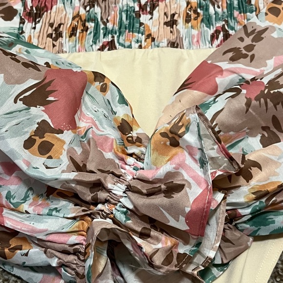 Floral Off-Shoulder Bodysuit with Ruffled Sleeves - Picture 5 of 11